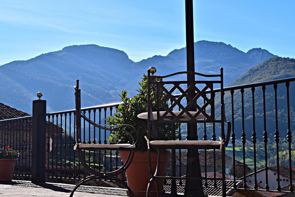 Posada Valle Del Oso Lerones Exteriér fotografie
